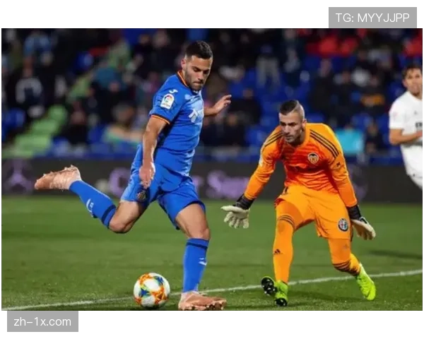 从被动到掌控:深度解析比利亚雷亚尔如何通过调整无球跑动强度扭转对阵赫塔菲的战局 从被动到掌控:深度解析比利亚雷亚尔如何通过调整无球跑动强度扭转对阵赫塔菲的战局